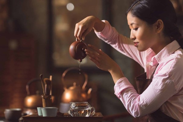 Does Regular Consumption of Green Tea Reduce the Risk of Cardiovascular Diseases?